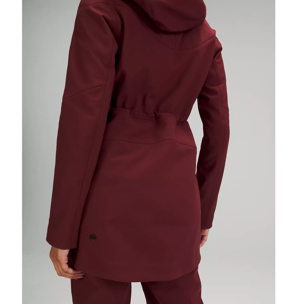 Lululemon RepelShell Rain Jacket - Picture 6 of 6